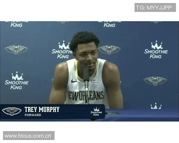 特雷墨菲半场表现抢眼11投6中斩获15分1篮板3抢断展现实力