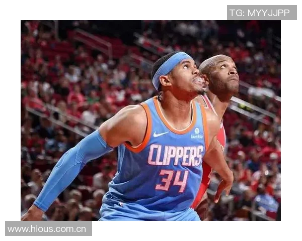 康利赞华子休赛期积极组织训练展现领袖气质显著提升