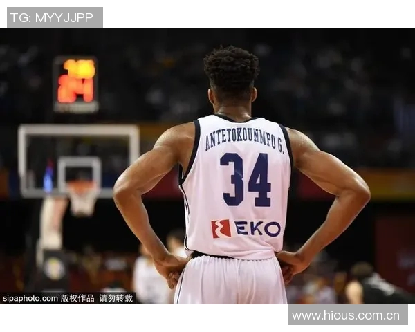 杰基杨全能表现助球队获胜20投10中砍下32分4篮板10助攻1抢断