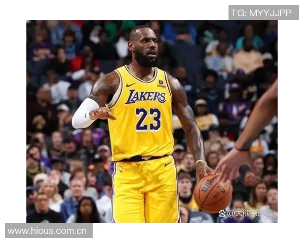 詹姆斯感慨篮球运动员水平提升现今飞天遁地的球员数量大幅增加