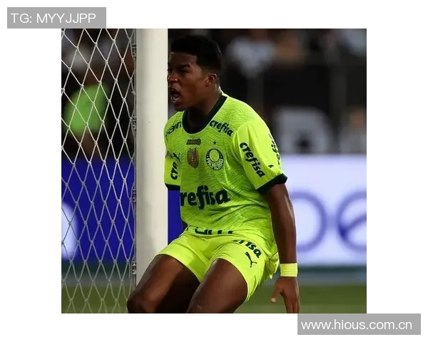 埃斯特旺10岁签约耐克16岁身价破千万成巴甲新星