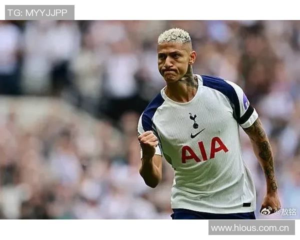 差点出事!热刺后场出球被断,勒温得球后扫射高出横梁 差点出事!热刺后场出球被断,勒温得球后扫射高出横梁