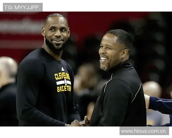 职业赌徒琼斯自称詹姆斯好友在维加斯赌场游走以求信任与机会