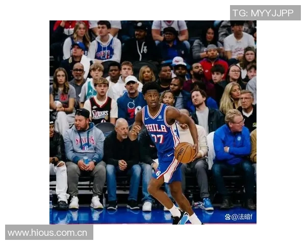 76人对决独行侠恩比德与乔治因伤病管理缺席引发关注 76人对决独行侠恩比德与乔治因伤病管理缺席引发关注