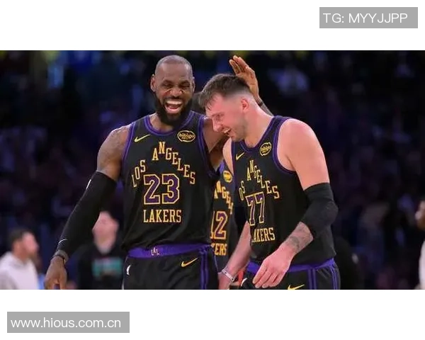 保罗曾接近加盟湖人与詹姆斯共争冠军如今机会难得 保罗曾接近加盟湖人与詹姆斯共争冠军如今机会难得