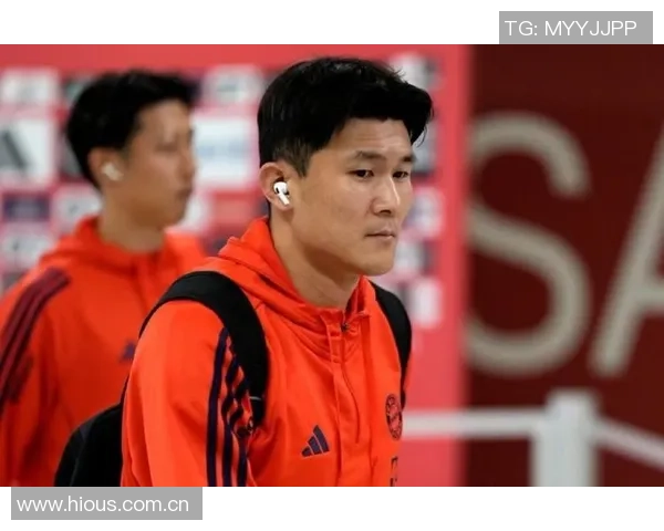 金玟哉因脚部与肩部疼痛缺席法兰克福比赛前景堪忧